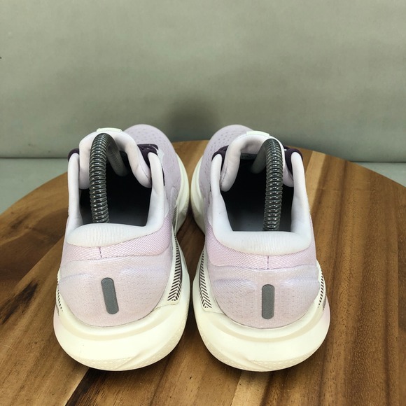 Brooks Adrenaline GTS 24 Womens Running Shoes Lavender Purple Size 8 Medium B - Picture 5 of 9